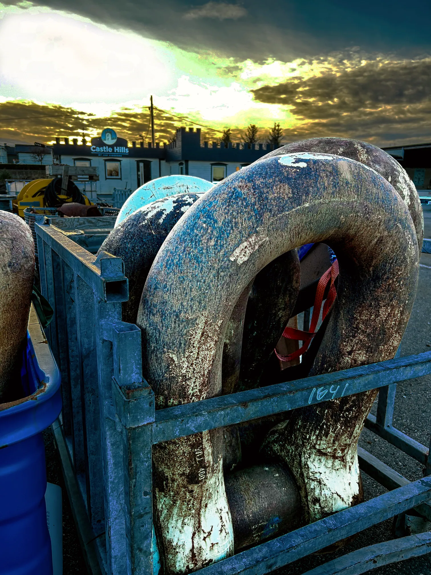 Used mooring shackles