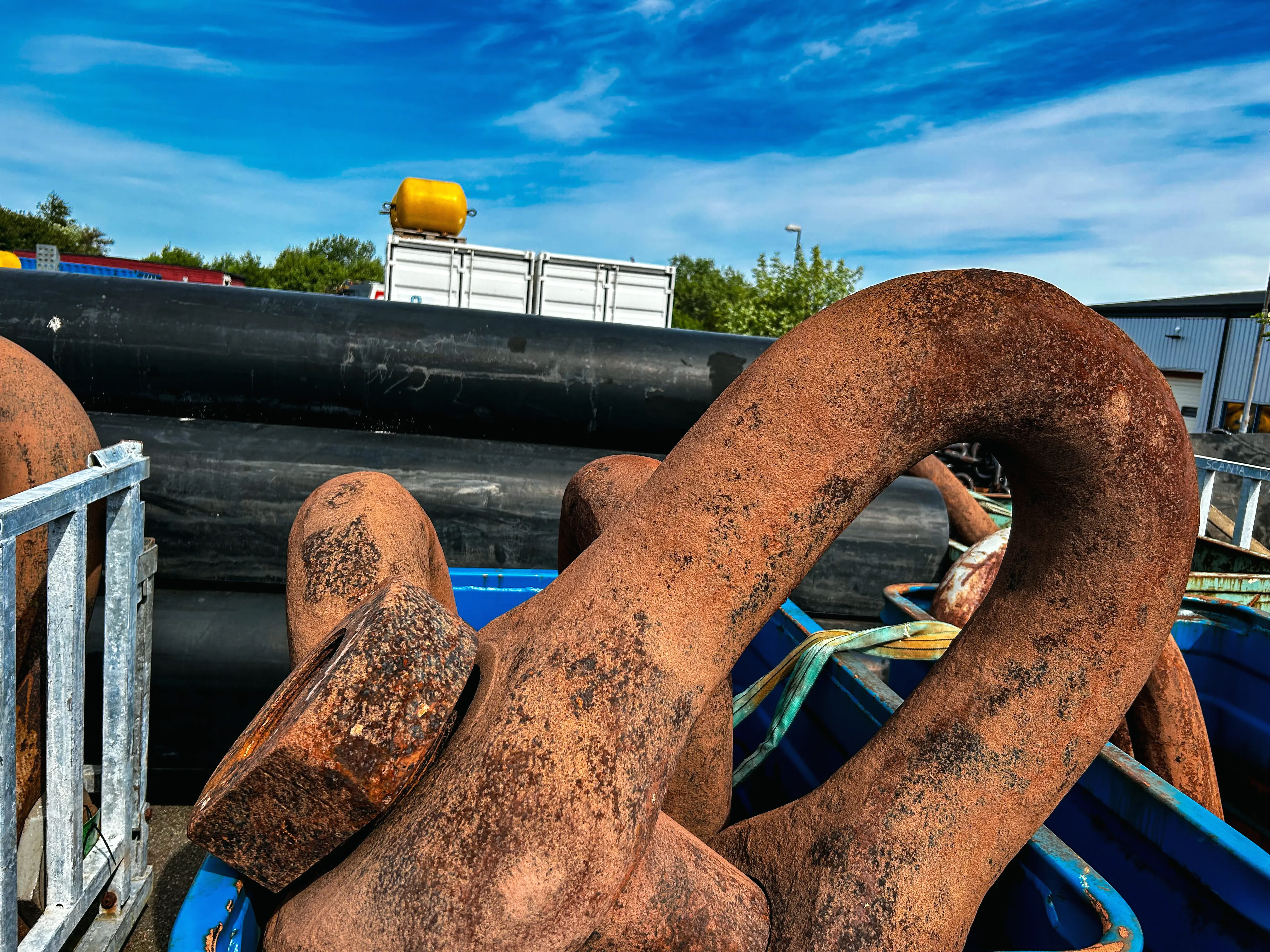 Second hand D shackle