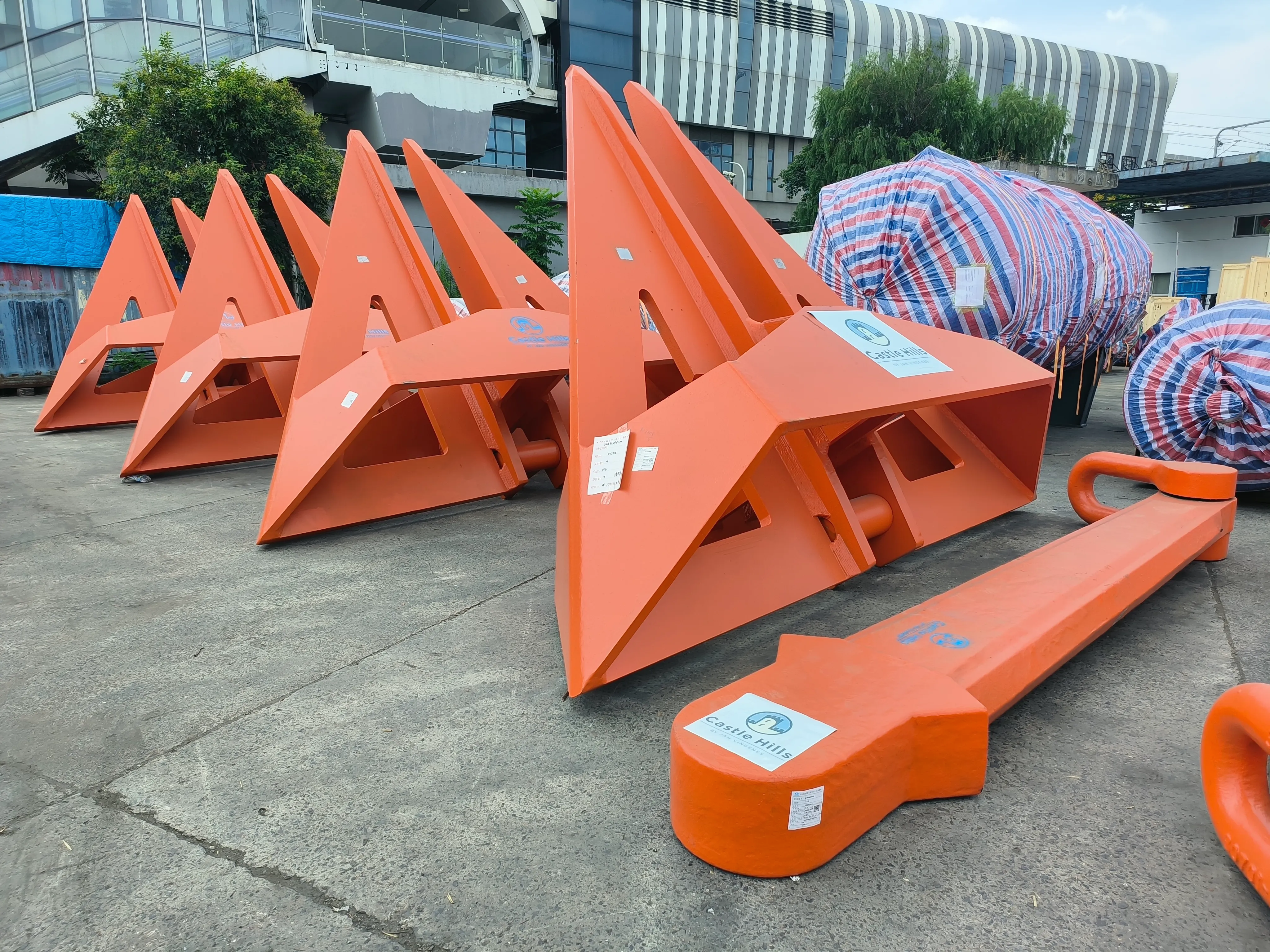 Loading of an HHP Delta